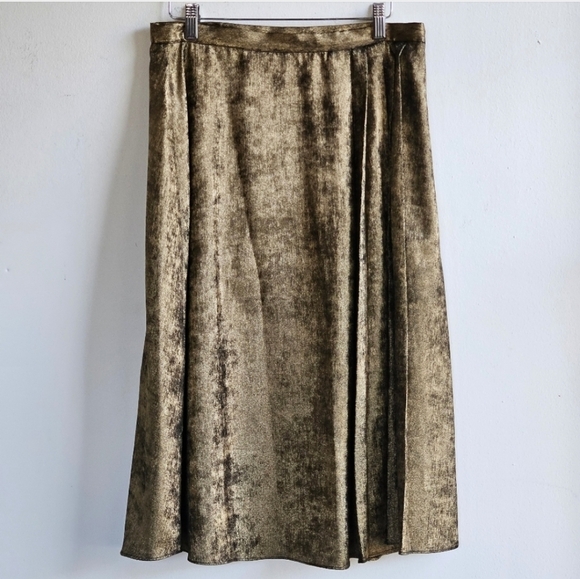 H by Halston Dresses & Skirts - H BY HALSTON METALLIC GOLD FRONT PLEATED MIDI SWING SKIRT WOMEN'S SIZE M…